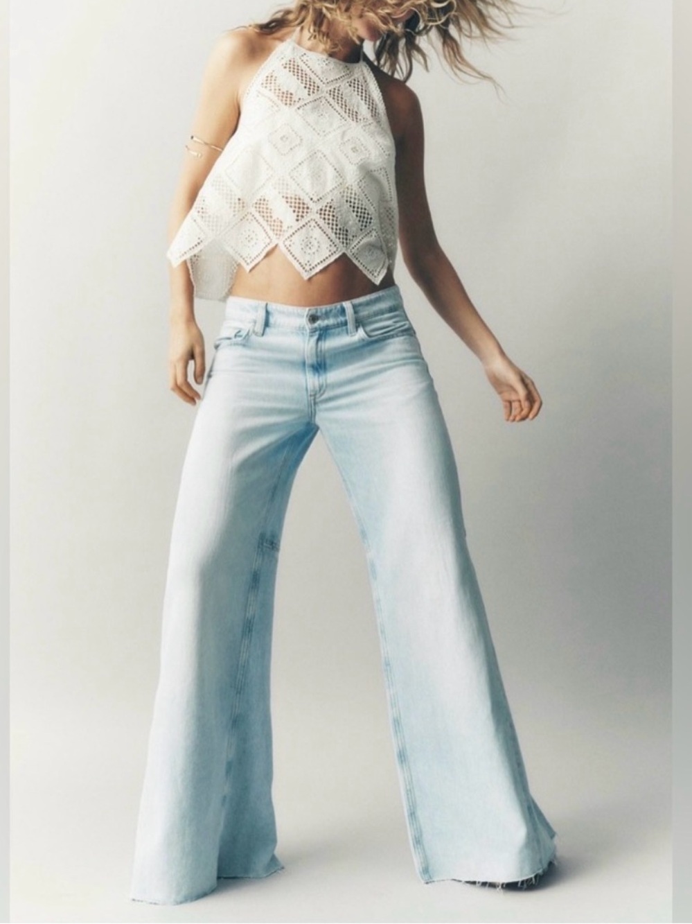 NWOT We The Free Live Wire Flare Jeans - Spark - Picture 2 of 4